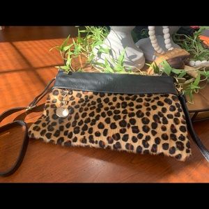 Crossbody/clutch leopard print calf hair